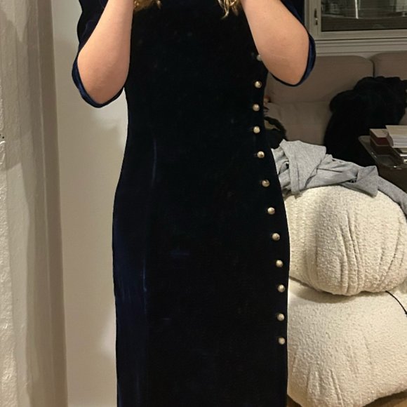 Saloni Taro Velvet Midi Dress Navy - Picture 6 of 8